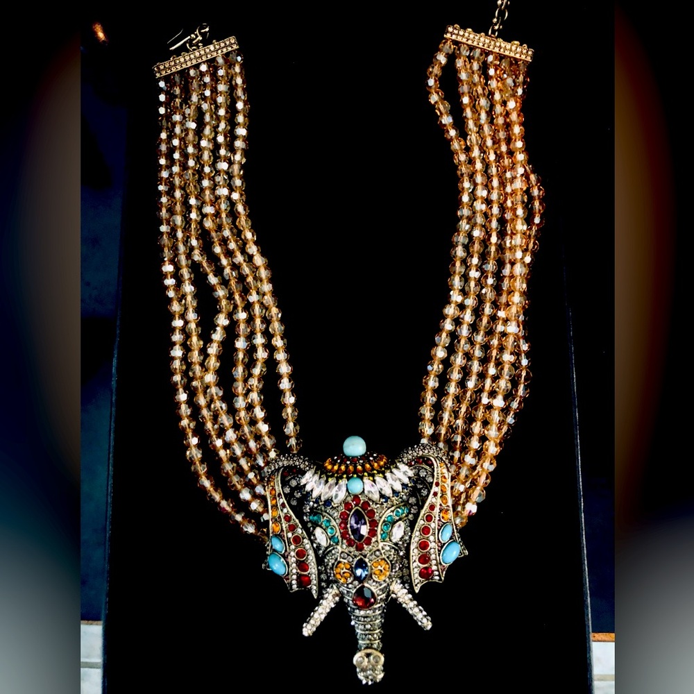 Heidi Daus Vibrant “GRAND SHIEK” 🐘Pendant Necklace - Picture 6 of 9